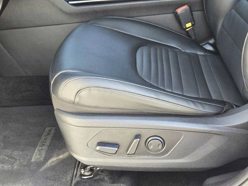 Used 2023 Kia Sportage SX FWD image 23