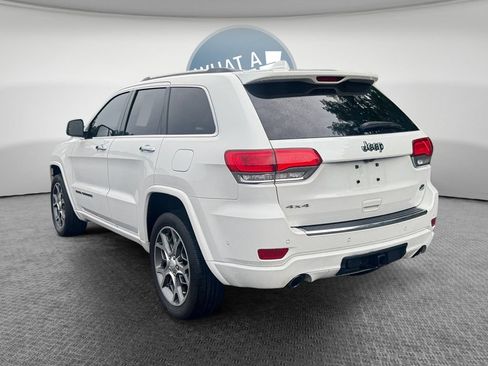 Used 2020 Jeep Grand Cherokee Overland AWD/4WD image 6