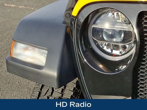 Used 2021 Jeep Wrangler Willys image 12