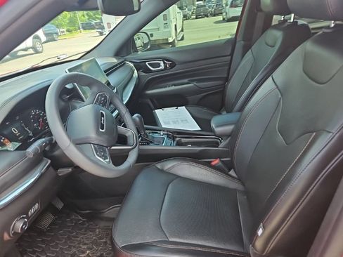 Used 2023 Jeep Compass Limited AWD/4WD image 15