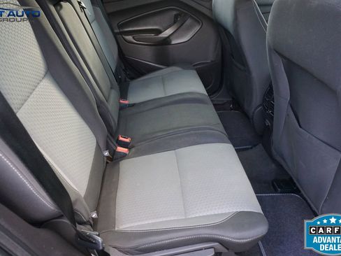 Used 2017 Ford Escape SE AWD/4WD image 21