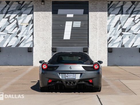 Used 2012 Ferrari 458 Italia Coupe image 13