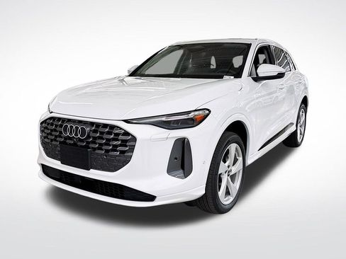 New 2025 Audi Q5 2.0T Premium Plus image 1