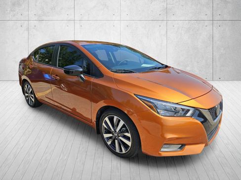 Used 2021 Nissan Versa SR FWD image 1
