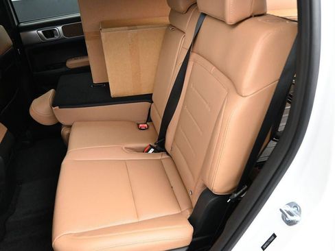 New 2026 Hyundai Santa Fe Limited AWD/4WD image 22