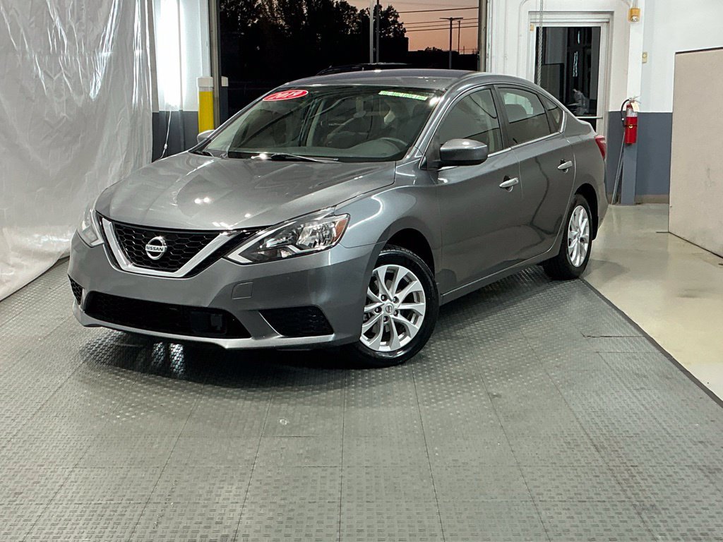Used 2019 Nissan Sentra SV FWD image 2