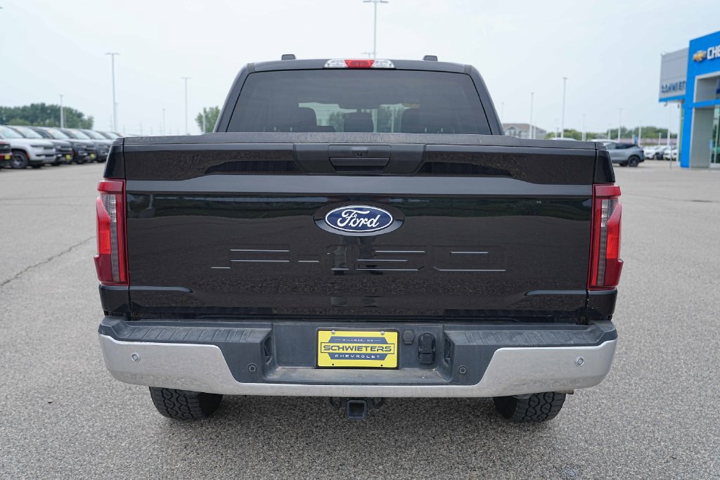 Used 2025 Ford F150 XLT w/ Equipment Group 301A Standard AWD/4WD image 8