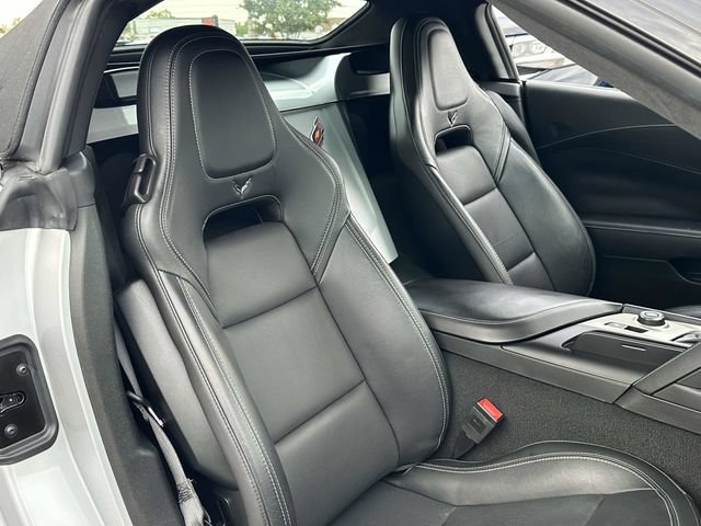 Used 2019 Chevrolet Corvette Stingray Convertible w/ 3LT Preferred Equipment Group RWD image 20