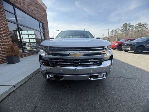 Used 2021 Chevrolet Silverado 1500 LTZ w/ LTZ Premium Package AWD/4WD image 10