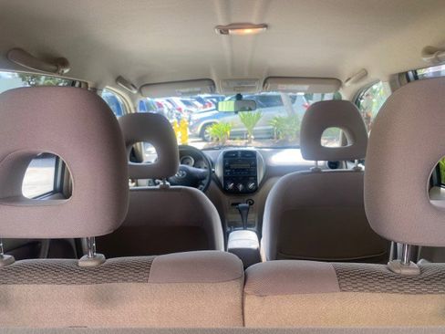 Used 2005 Toyota RAV4 2WD image 87