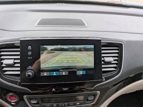 Used 2019 Honda Pilot Elite image 26