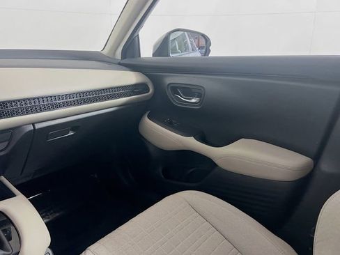 Used 2025 Honda HR-V LX image 21