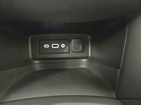 Certified 2023 Chevrolet Equinox LT FWD image 26