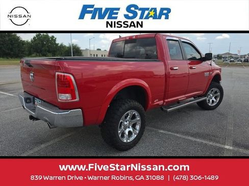 Used 2017 RAM 1500 Laramie RWD image 9