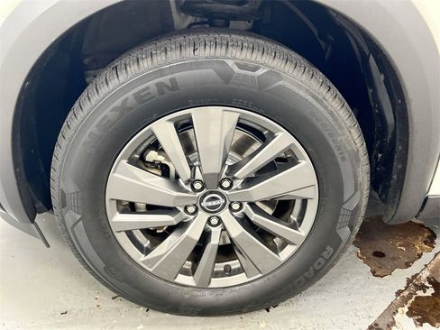 Used 2022 Nissan Pathfinder S w/ Cargo Package image 25