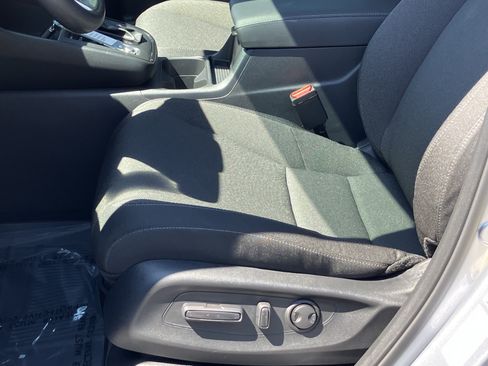 Used 2026 Honda CR-V EX image 17
