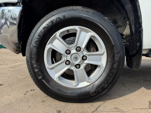 Used 2018 Toyota Tundra SR5 image 13