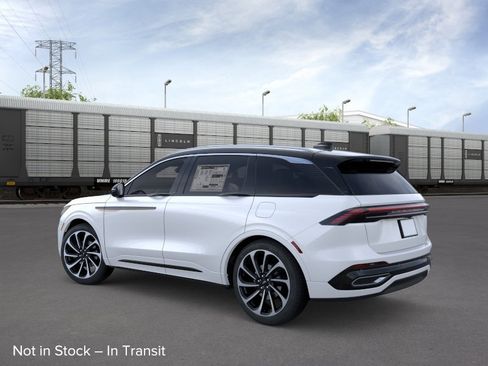 New 2026 Lincoln Nautilus Black Label AWD/4WD image 4