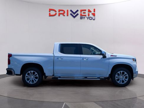 New 2026 Chevrolet Silverado 1500 LTZ w/ LTZ Premium Package AWD/4WD image 6