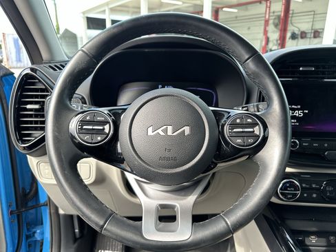 Certified 2023 Kia Soul EX FWD image 11