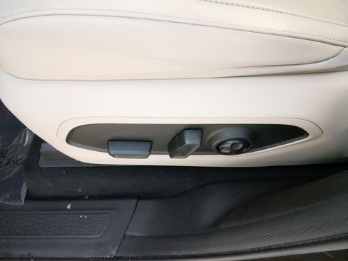 Used 2021 Jeep Grand Cherokee L Limited image 20