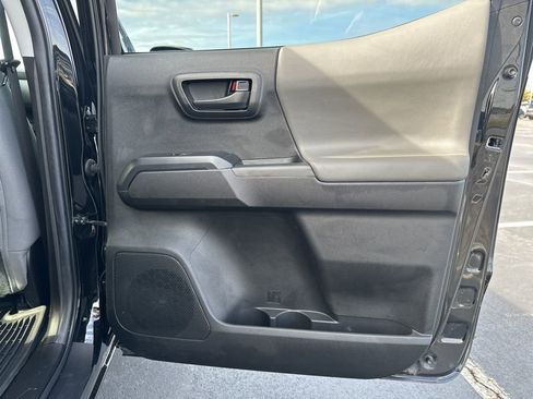Certified 2022 Toyota Tacoma SR image 11