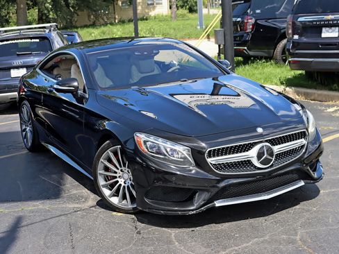 Used 2015 Mercedes-Benz S 550 4MATIC Coupe w/ Sport Package image 7