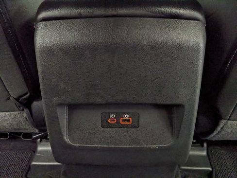 Used 2025 Nissan Frontier PRO-4X w/ Interior Protection Package AWD/4WD image 21