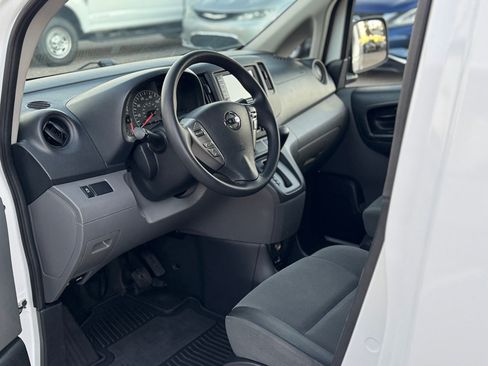 Used 2020 Nissan NV200 S w/ Back Door Glass Package image 14