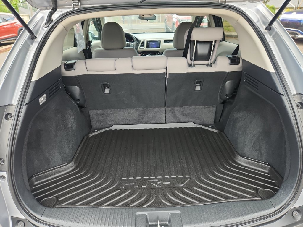 Used 2017 Honda HR-V EX image 23