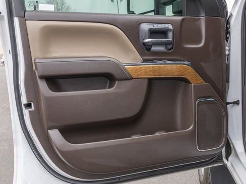 Used 2018 Chevrolet Silverado 1500 LTZ w/ Max Trailering Package AWD/4WD image 15