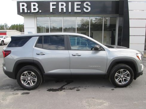 Certified 2025 GMC Terrain Elevation image 6