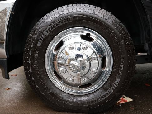 Used 2024 RAM 3500 Big Horn image 25