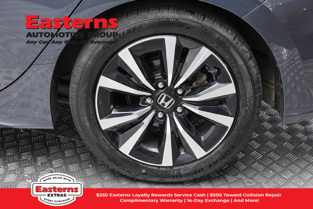 Used 2024 Honda Civic EX-L image 9
