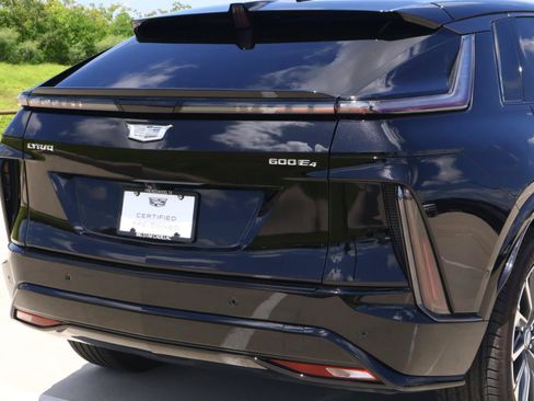 Certified 2024 Cadillac Lyriq Sport AWD/4WD image 11