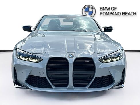 Used 2022 BMW M4 xDrive Competition w/ Executive Package image 2