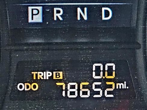 Used 2012 Hyundai Equus Signature image 32