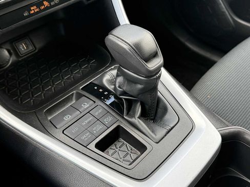 Certified 2023 Toyota RAV4 LE image 26