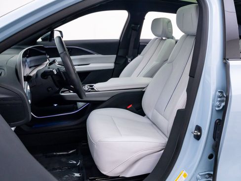 Certified 2024 Cadillac Lyriq Luxury w/ LPO, Floor Liner Package AWD/4WD image 20