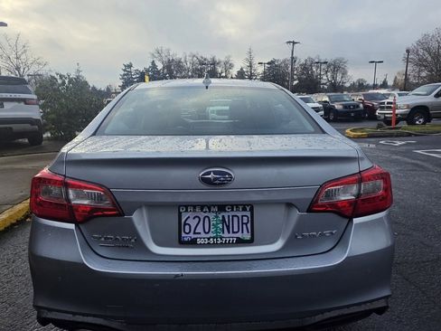 Used 2018 Subaru Legacy 2.5i Limited image 5