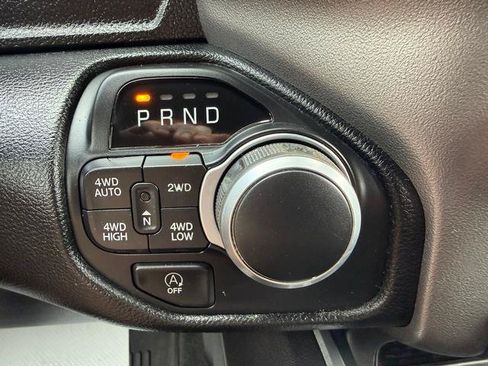 Used 2020 RAM 1500 Big Horn AWD/4WD image 19