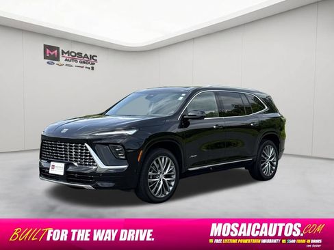 Used 2025 Buick Enclave Avenir w/ Super Cruise Package AWD/4WD image 3