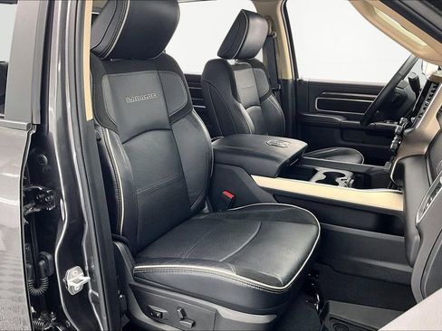 Used 2022 RAM 2500 Laramie image 7