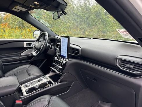 Used 2021 Ford Explorer ST w/ Equipment Group 401A image 13