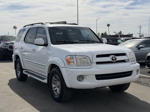 Used 2007 Toyota Sequoia SR5 image 14