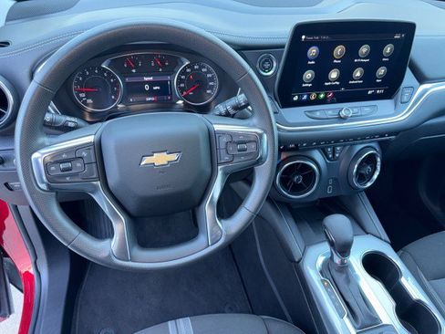 Used 2024 Chevrolet Blazer LT w/ Convenience Package AWD/4WD image 17