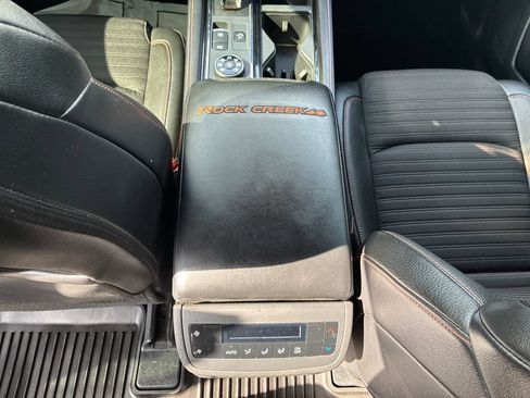 Used 2025 Nissan Pathfinder Rock Creek AWD/4WD image 24