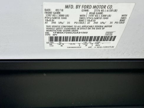 Used 2018 Ford Explorer XLT w/ Equipment Group 202A FWD image 29