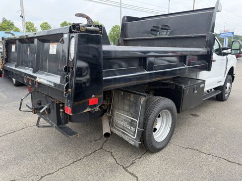 Used 2023 Ford F350 XL w/ Snow Plow Prep Package AWD/4WD image 2