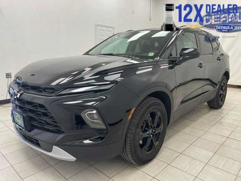 Used 2024 Chevrolet Blazer LT w/ Blazer LT Plus Package AWD/4WD image 17